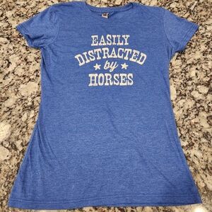 Instant Message "Easily Distracted by Horses" Graphic Tee Womens M